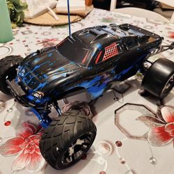 Traxxas Stampede VXL 2WD Brushless RC Monster Truck