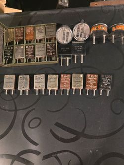 vintage WWII-era and Cold War military/ham radio quartz crystals