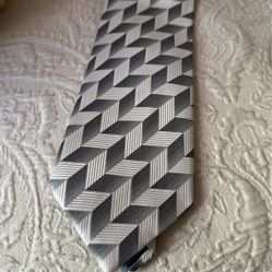 Men's tie