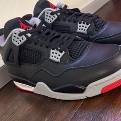 Jordan 4 Retro