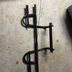 Doorway pull-up bar