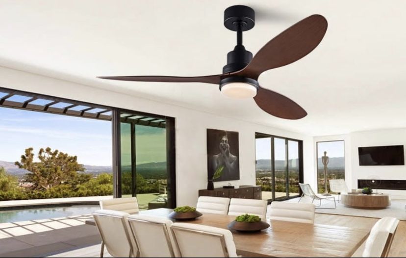New Modern Ceiling Fan w Light & Remote
