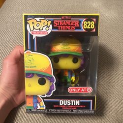 Dustin Blacklight Funko Pop