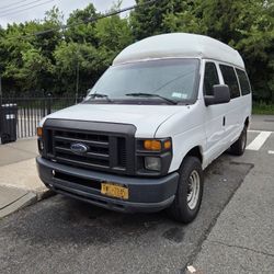 2008 Ford Econoline E250 Cargo Van