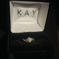 Engagement ring 