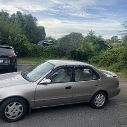 1999 Toyota Corolla Sedan 