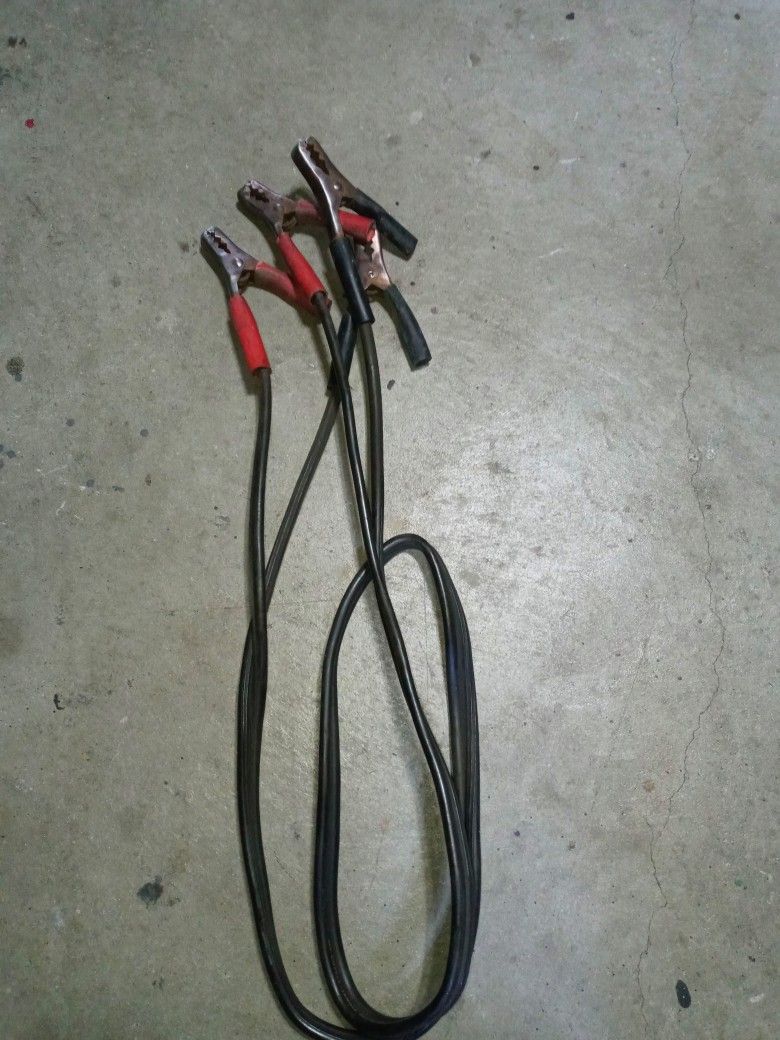 12-ft Jumper Cables