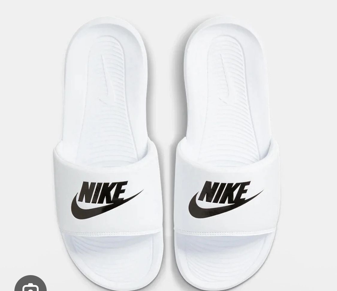 White Nike slide