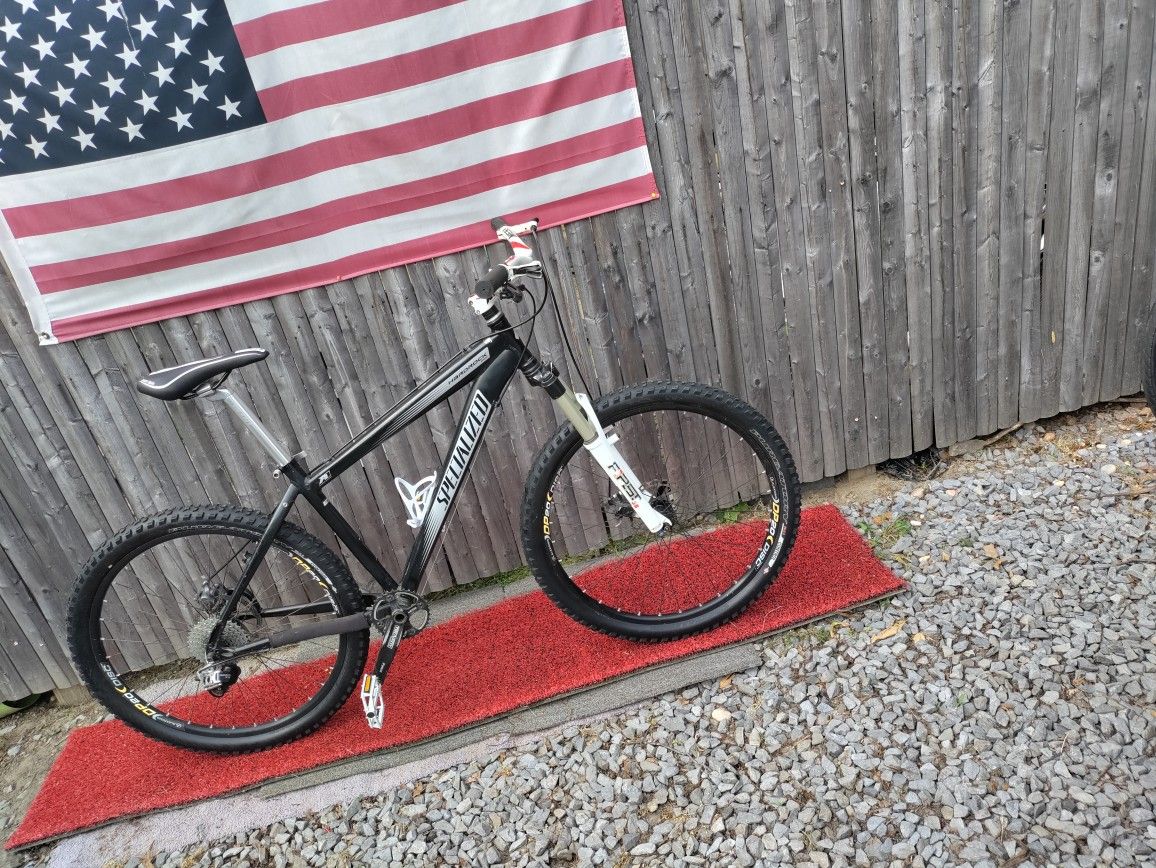 Specialized Bikes For Sale Super Lightweight for Sale in Ronkonkoma, NY