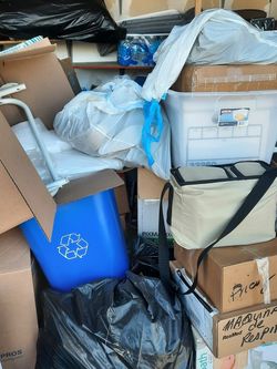 YARD SALE SUNDAY 28 FROM 9 AM _ 3 PM. 89 Brokers Tip Ct Perris