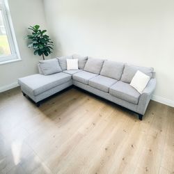 FREE DELIVERY! 🚚 Ashley Furniture Gray Sectional Sofa w/ Chaise – Comfortable!