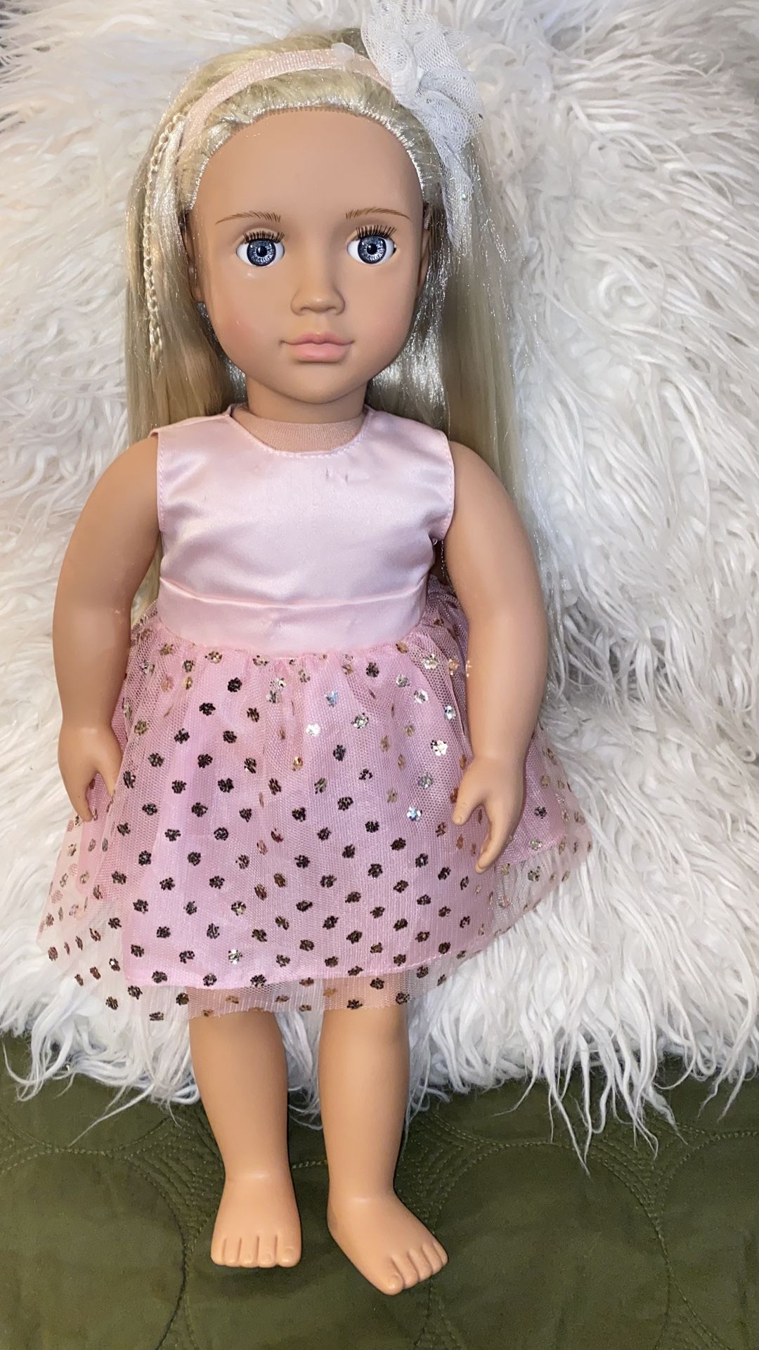 18” Inch Doll Like American Girl