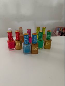 DND nail polish