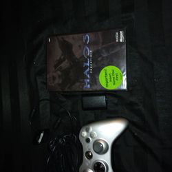 Halo 3 Essentials Disc with Silver Xbox 360 Controller 