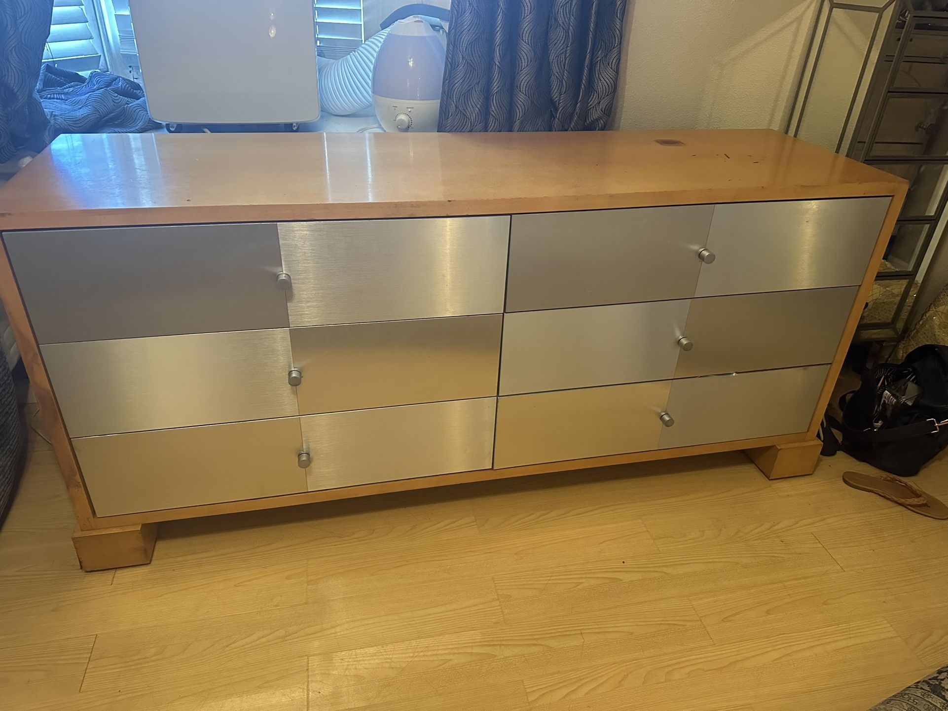 Modern Wood & Metal 6-Drawer Dresser