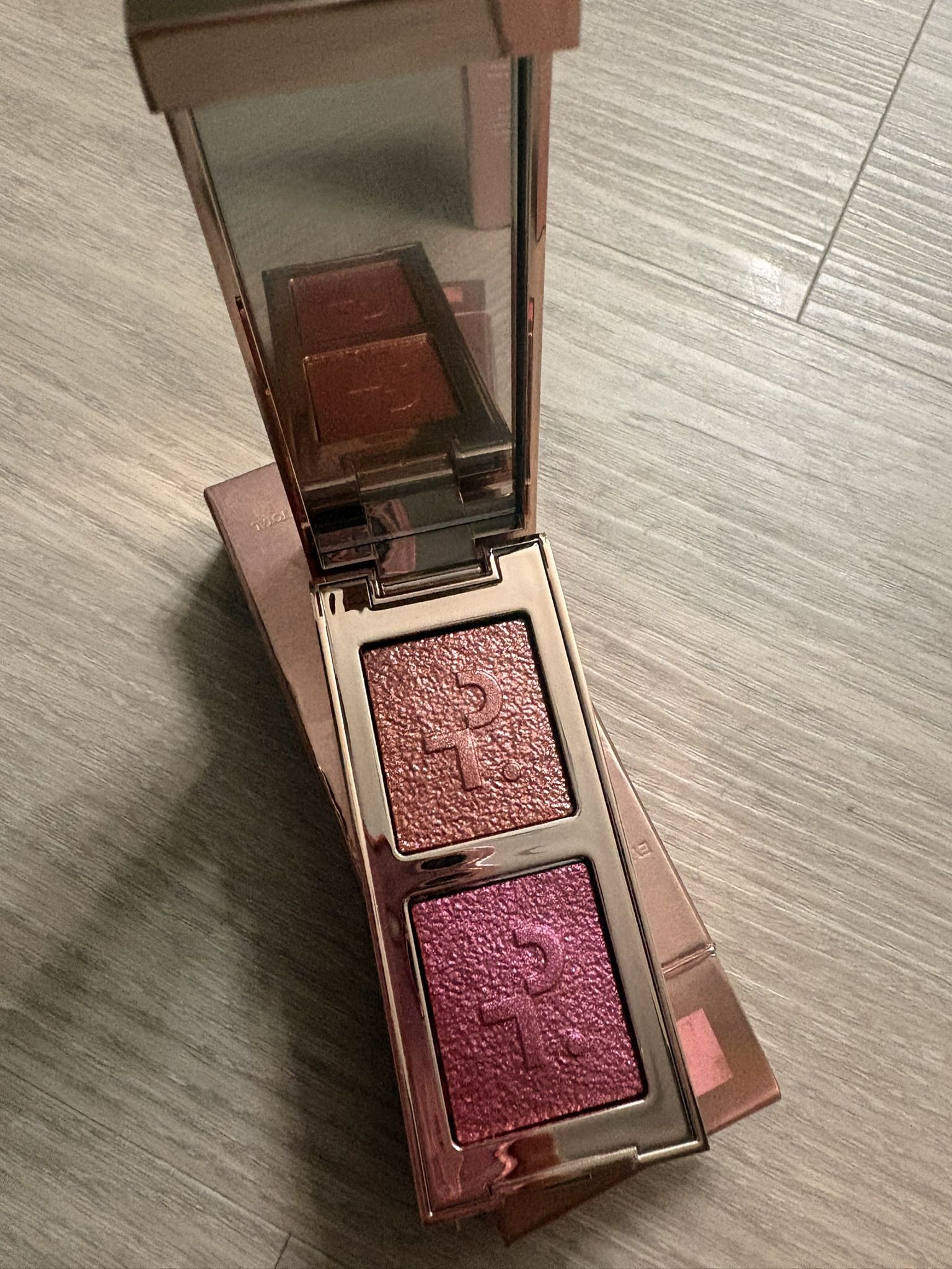 Brand New Patrick ta Duo eyeshadow