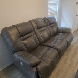 Power Reclining Sofa (Price is negotiable)