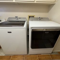 Maytag Bravos XL Washer & Dryer 