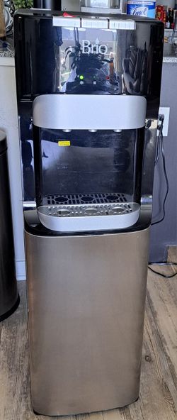 Brio water dispenser