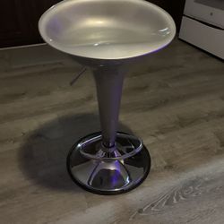 Adjustable Stool