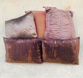 5 satin and sequin decor pillows 14x18” and 18x18”