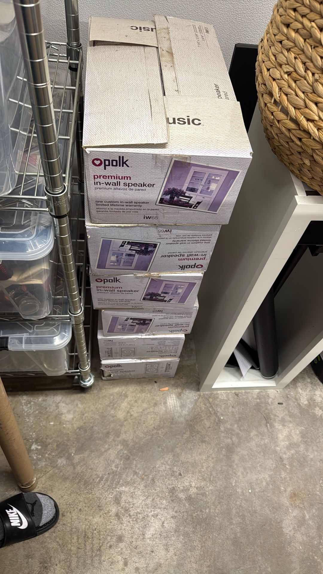 6 Polk In Wall Speaker - iw65