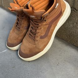 Vans Ultra range HIGH MTE