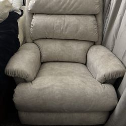 La-Z-Boy Astor Recliner 