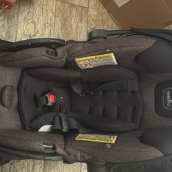 Infant Car seat Evenflo