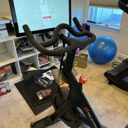 Peloton Bike