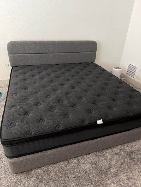 BEAUTYREST BLACK BRAND NEW HYBRID KING PILLOW TOP MATTRESS AND BOXSPRING SAME DAY DELIVERY 