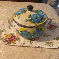 Platon Grande De Cerámica  Con Tapa $15.00