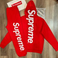 Supreme 2 piece suit size Large/XL