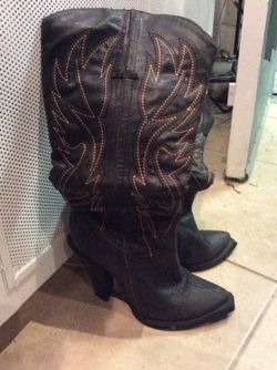 Woman Black Heel Cowboy Boots, Size 8