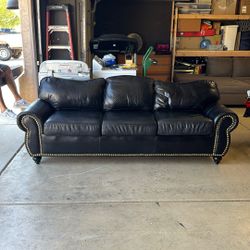 Black Leather Couch 