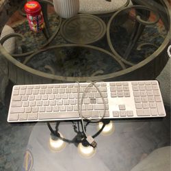 Used Apple Keyboard 
