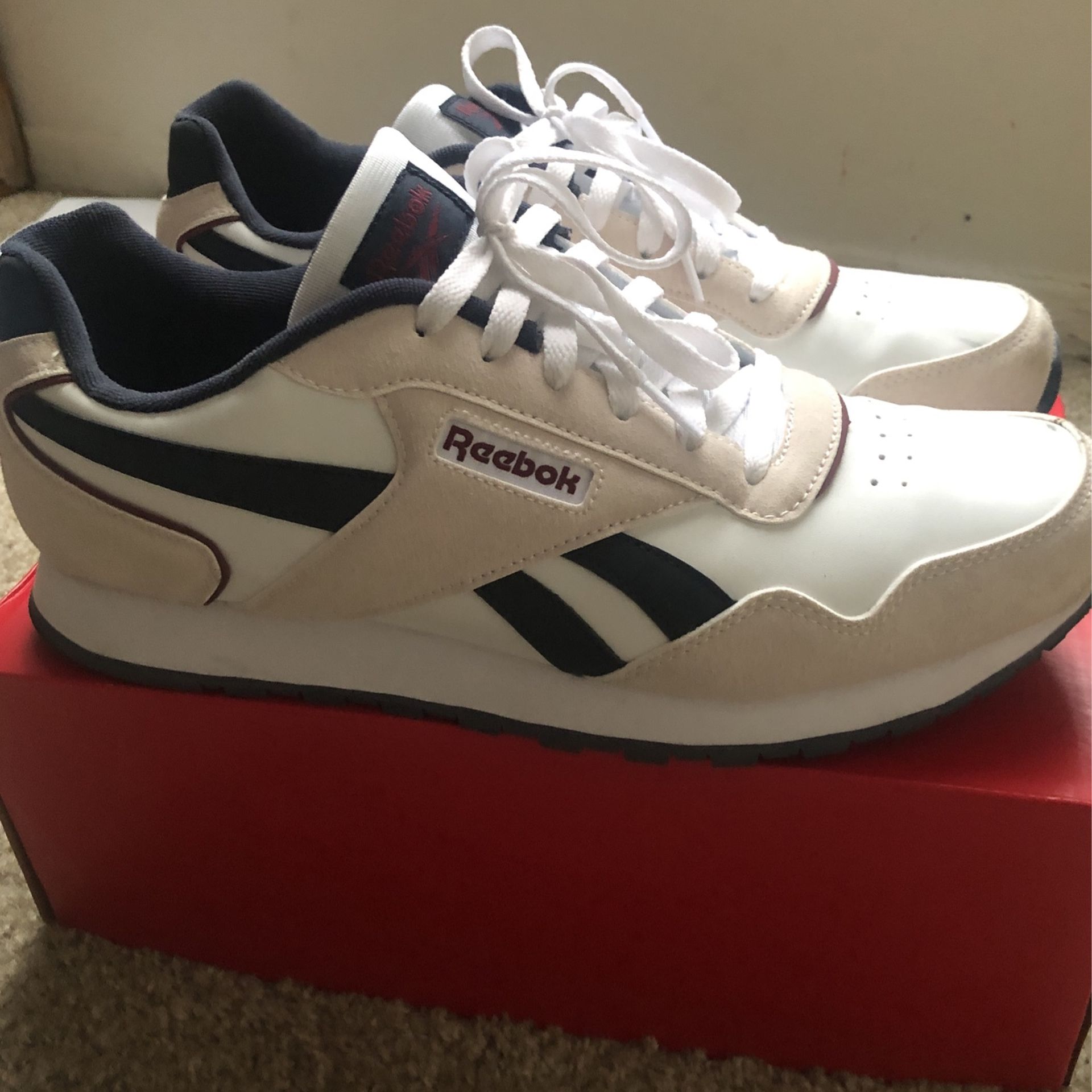 Reebok Classics sz 11.5