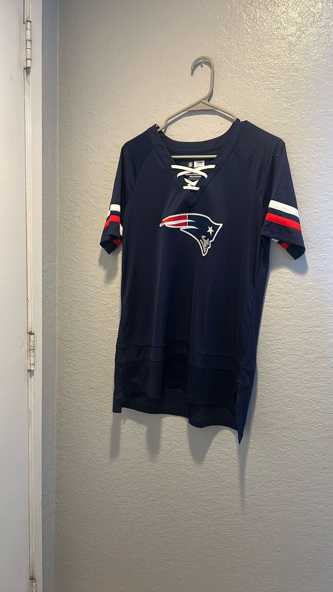 Patriots Women’s Large Jersey