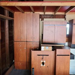 3 Salon Stations And Station Shampoo Bowl