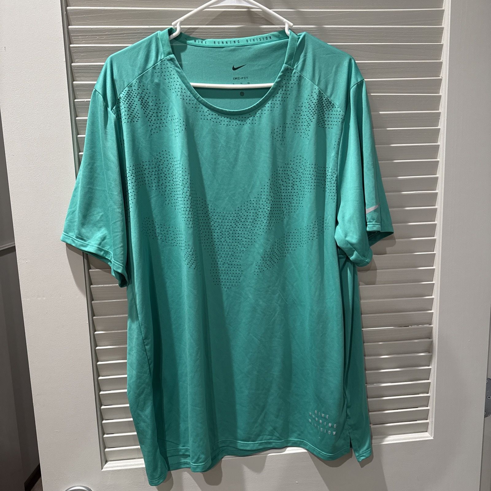 Nike Running Shirt Size XL
