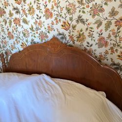 Antique Full Bedframe
