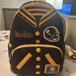 Loungefly Mini Backpack Pittsburgh Steelers NFL Patches