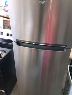 Whirlpool refrigerator  stainless steel