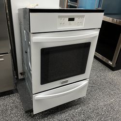 Frigidaire 24” Gas Oven White