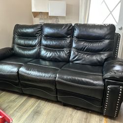Reclining Couches/sofa 