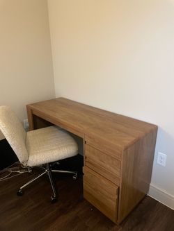 Wooden Desk & Office Chair