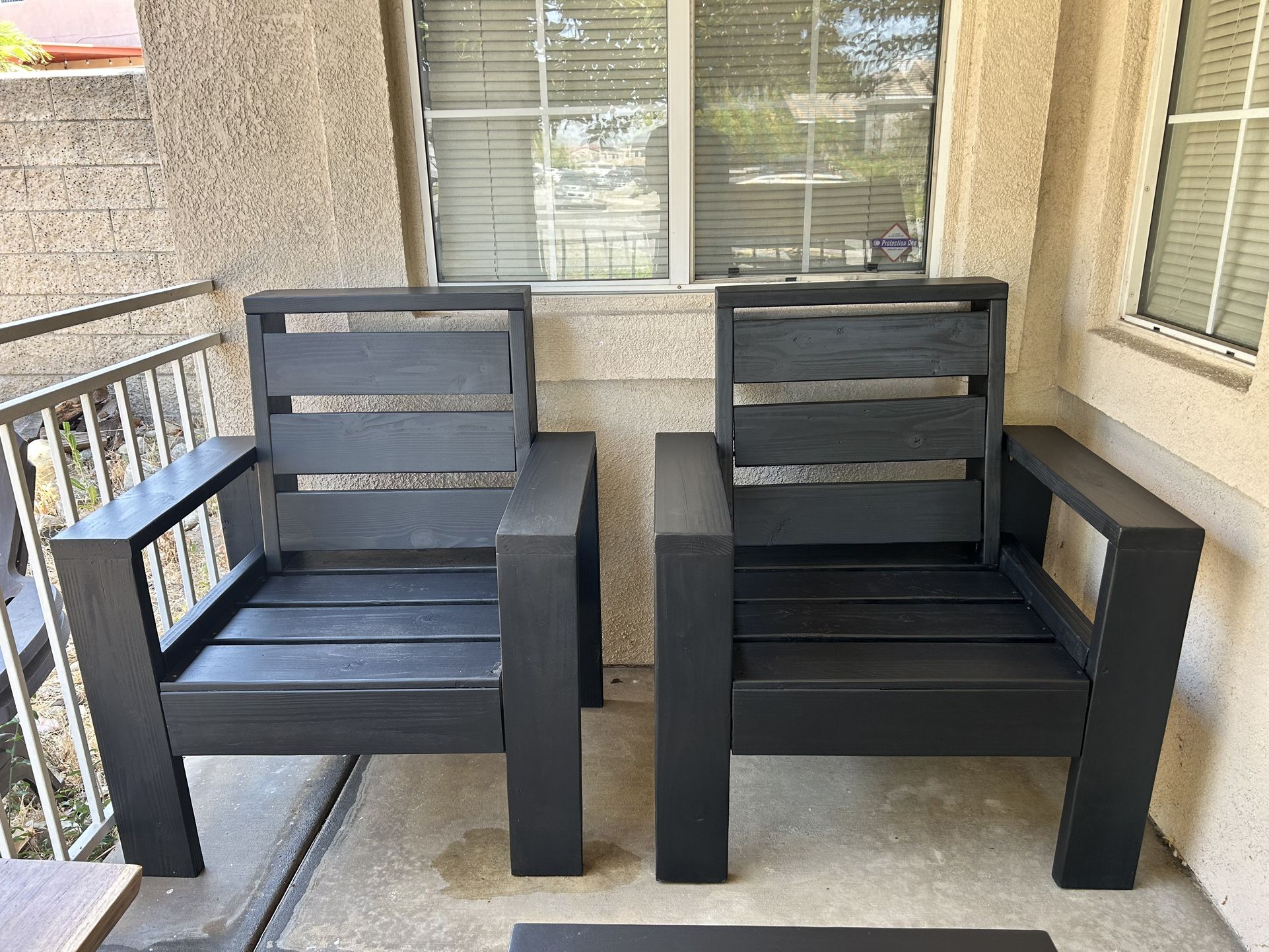 🪴Patio Chairs And Coffee Table 🍁