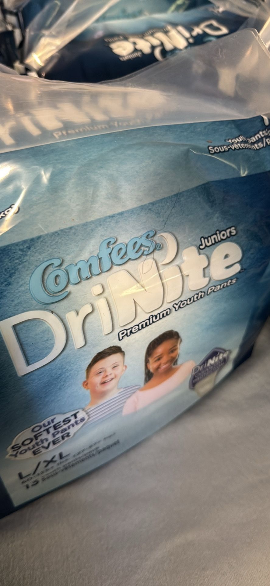 premium youth pants Juniors 12 Packs Of 13 Comfees Drinite L/XL 60 - 125 Lbs Pull Ups $48 12 packs for $48.00 24 packs for $96.00