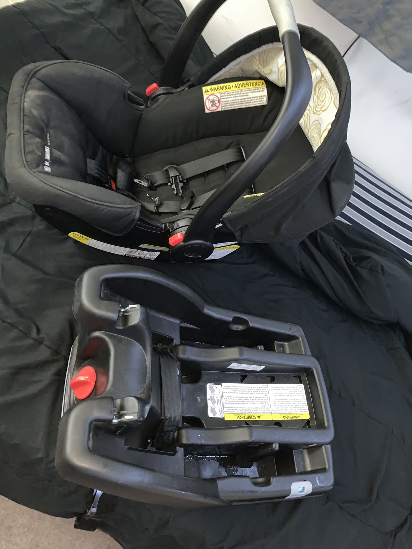 Car seat (SNUGRIDE35)