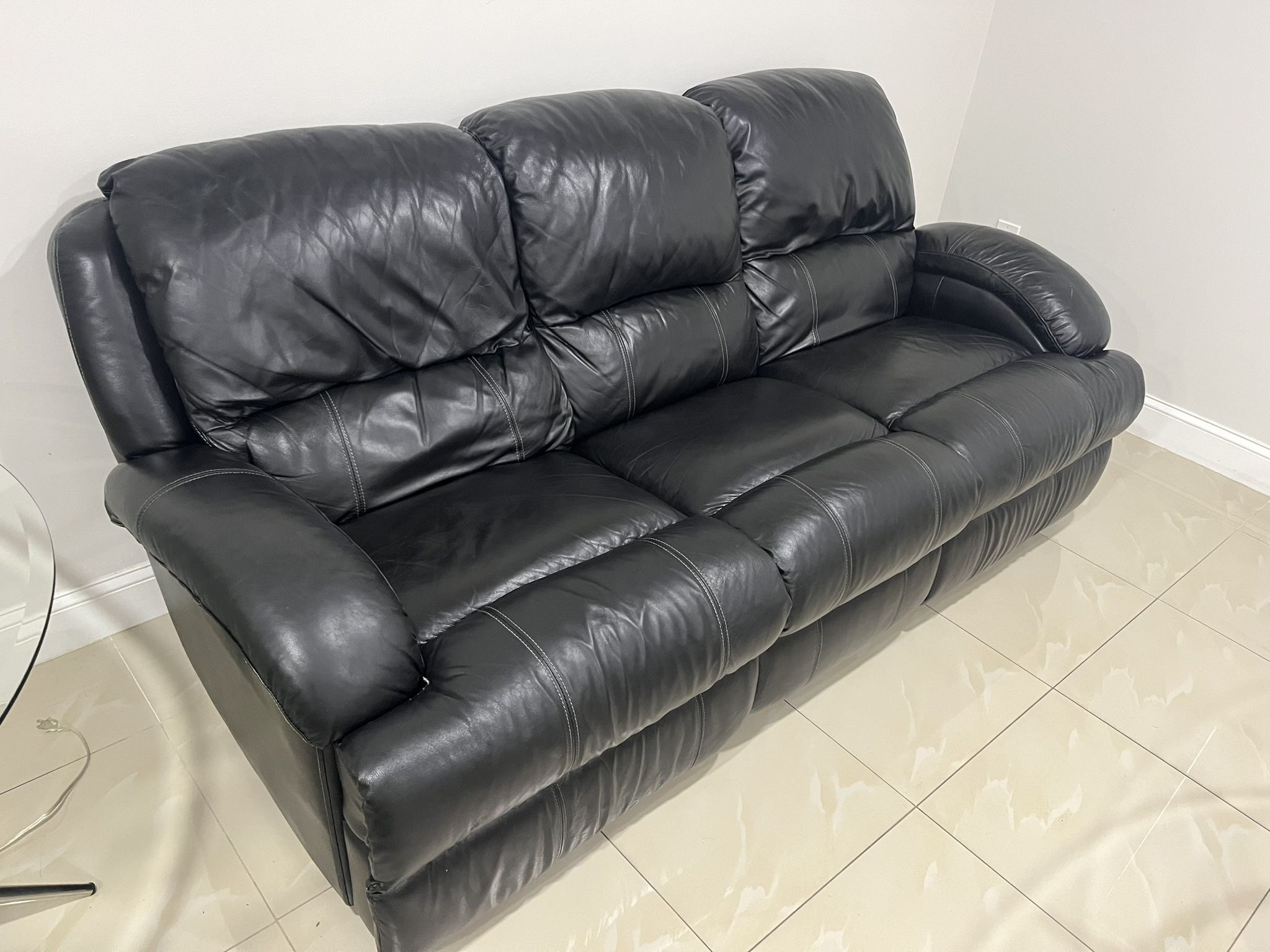 Juego de sofás reclinables de cuero negro (3- Seater + 2- Seater)